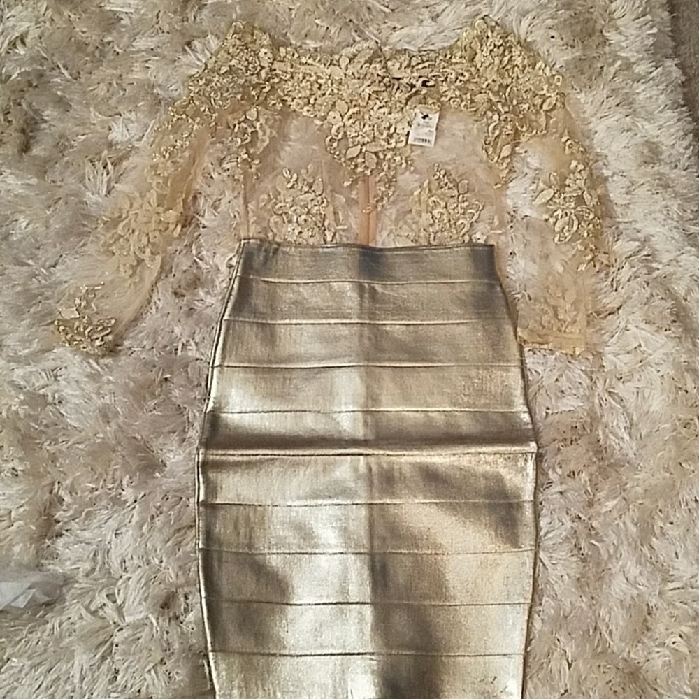 Nwt gold off shoulder bodysuit
